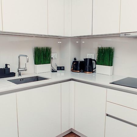 2 Bed Flat London Apartamento Exterior foto